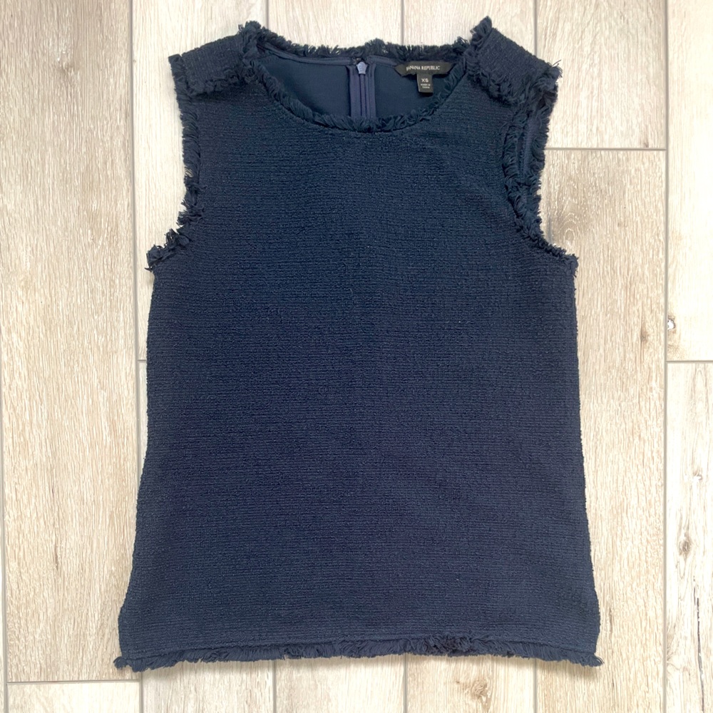 Banana Republic sleeveless boucle navy lined top size xs